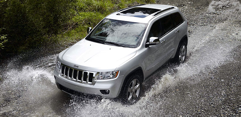 Jeep-cherokee-2011-exterior.jpg